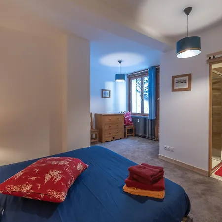 1850-sea And Mountain Pleasure Avec 2 Appartements- 1 3 8 Couchages - 3 Salles D'eau Et 1 5 12 Couchages 5 Salles D'eau - Jacuzzi Et Sauna -pieds Des Pistes Et Centre Apartment Alpe d'Huez