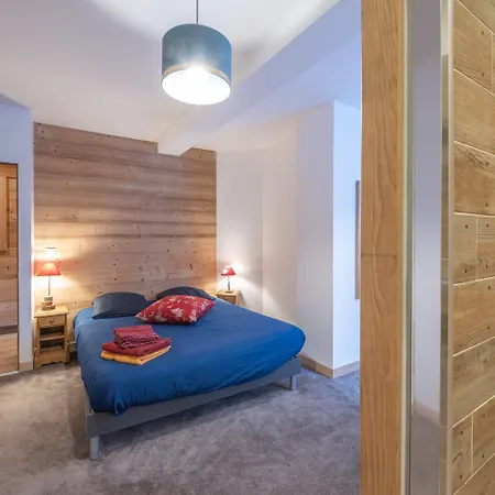 Apartment 1850-sea And Mountain Pleasure Avec 2 Appartements- 1 3 8 Couchages - 3 Salles D'eau Et 1 5 12 Couchages 5 Salles D'eau - Jacuzzi Et Sauna -pieds Des Pistes Et Centre *