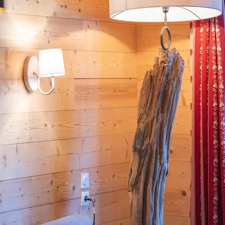 Apartment 1850-sea And Mountain Pleasure Avec 2 Appartements- 1 3 8 Couchages - 3 Salles D'eau Et 1 5 12 Couchages 5 Salles D'eau - Jacuzzi Et Sauna -pieds Des Pistes Et Centre Alpe d'Huez