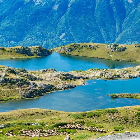 1850-sea And Mountain Pleasure Avec 2 Appartements- 1 3 8 Couchages - 3 Salles D'eau Et 1 5 12 Couchages 5 Salles D'eau - Jacuzzi Et Sauna -pieds Des Pistes Et Centre * Alpe d'Huez